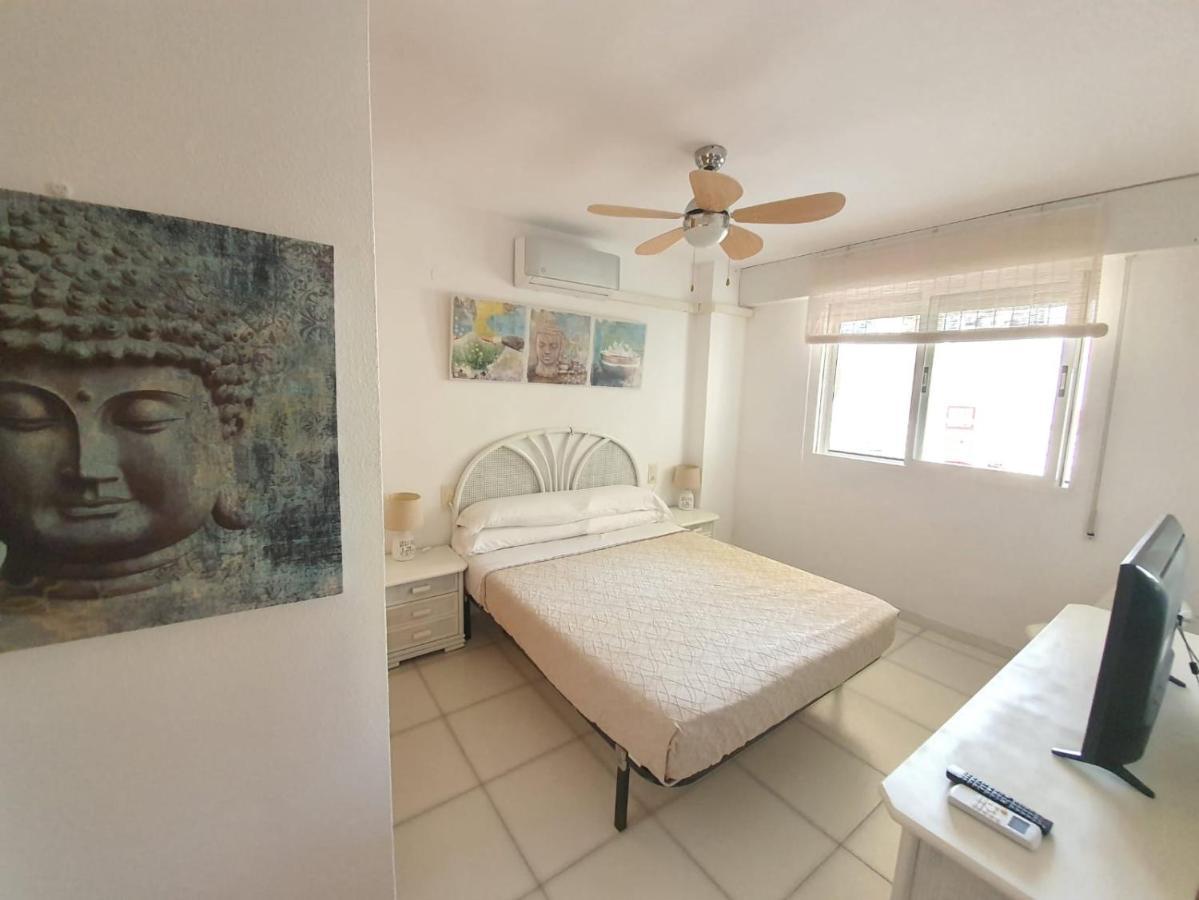 Apartamento Aquarium Park, 1ª Linea De Playa, 4 Personas Calpe