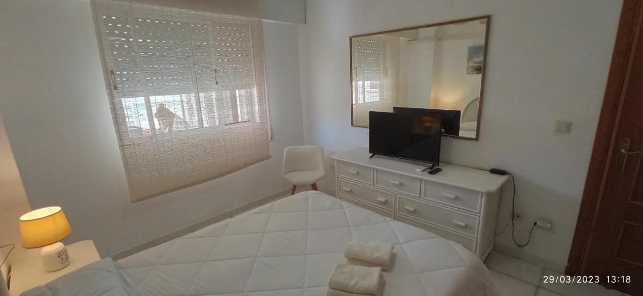Aquarium Park, 1ª Linea De Playa, 4 Personas Apartamento *
